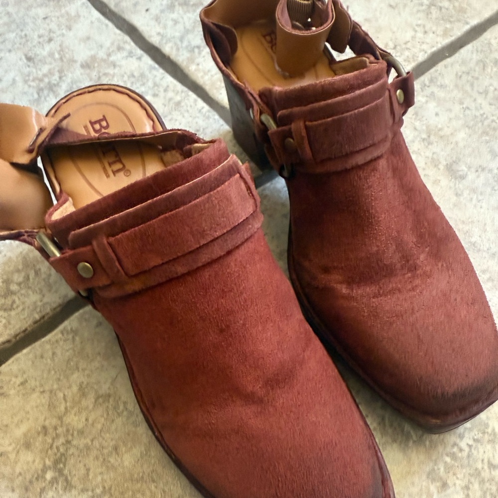 BORN - Hudson Distressed Suede Leather slingback Clogs - Picture 6 of 6